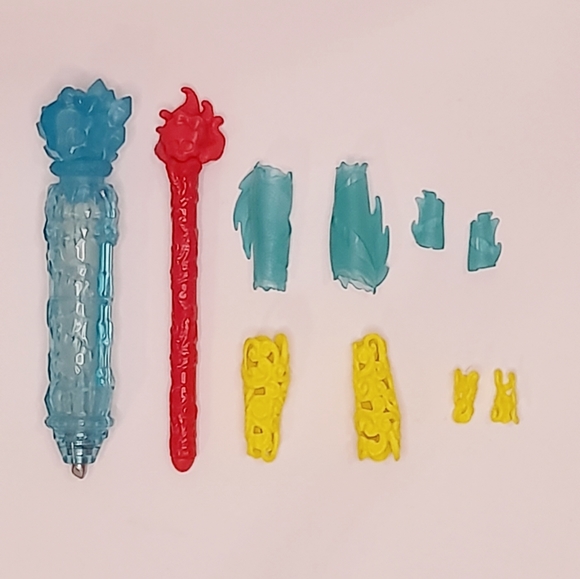 Monster High Original Create a Monster Sea Monster Fashion Doll - Picture 6 of 6